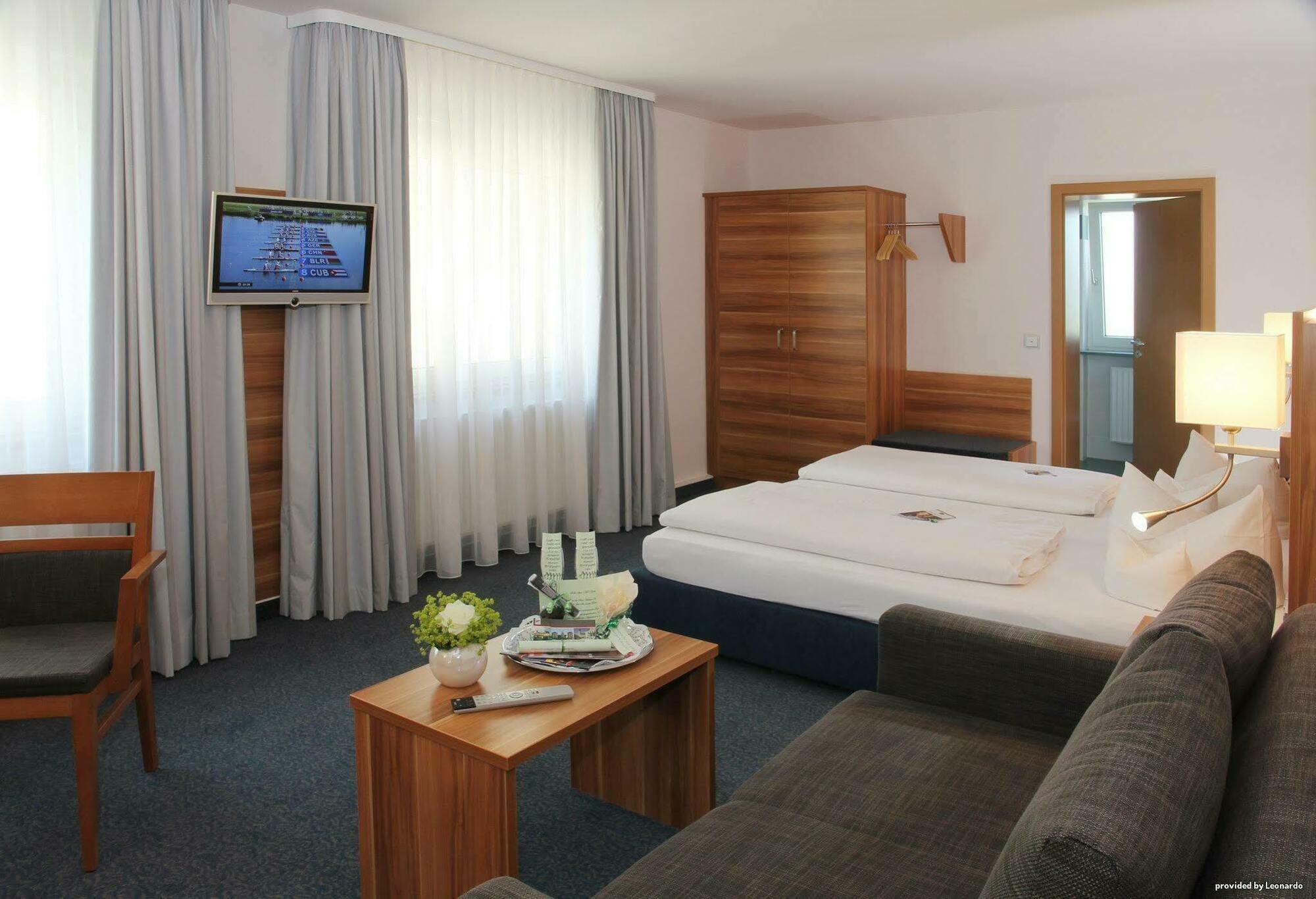 Best Western Blankenburg Hotel Coburg Room photo